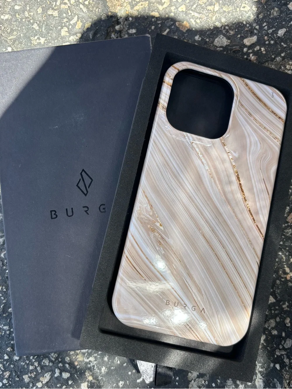 NWT • BURGA • iPhone 14 Pro Max Case